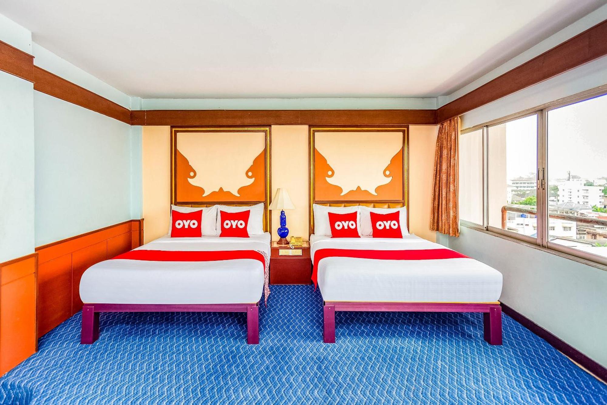 סוראט תאני Oyo 441 Grand Thara Hotel מראה חיצוני תמונה
