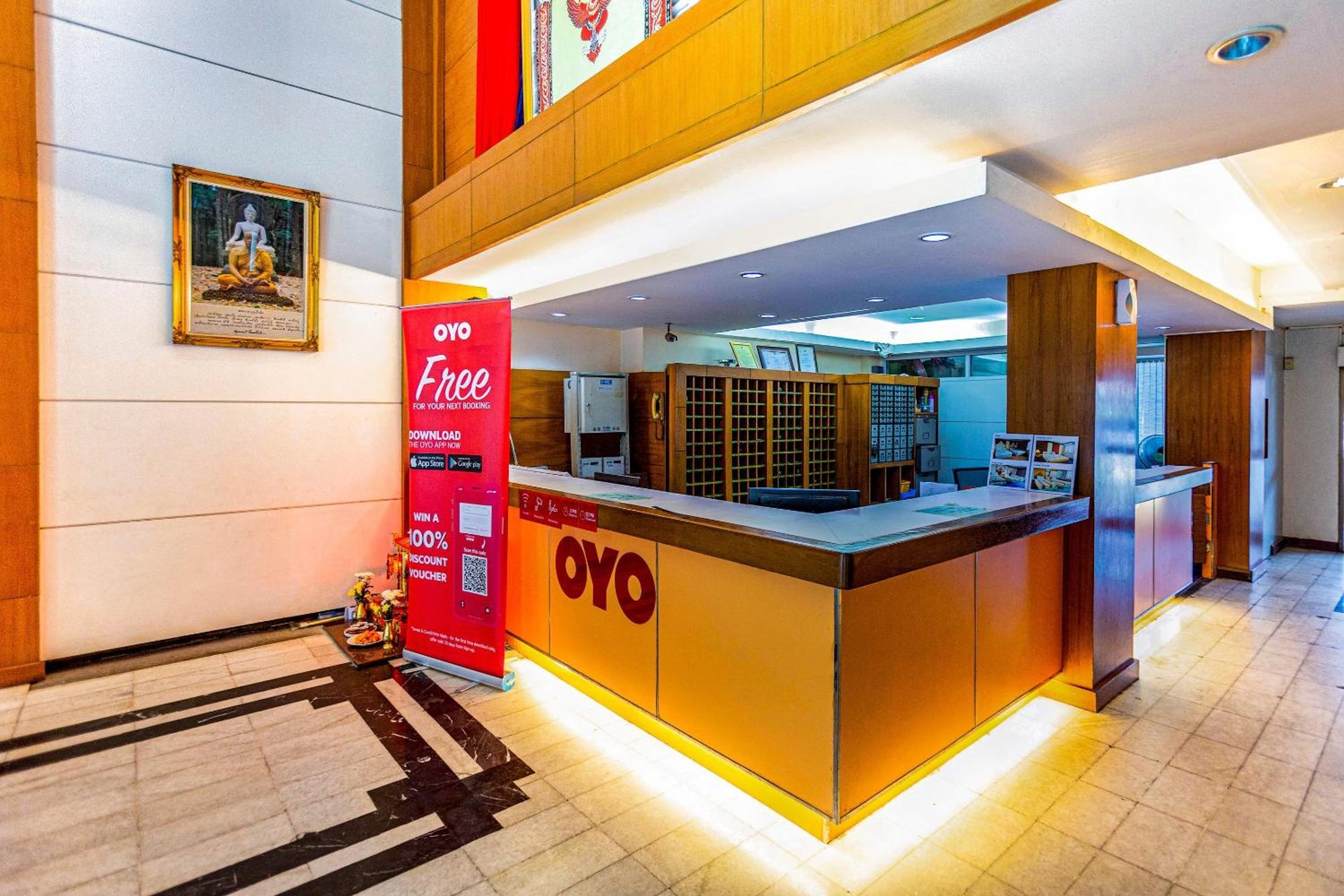 סוראט תאני Oyo 441 Grand Thara Hotel מראה חיצוני תמונה